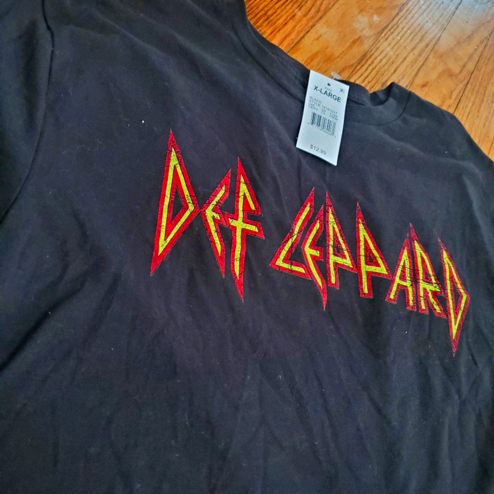 Def Leppard XL black tee